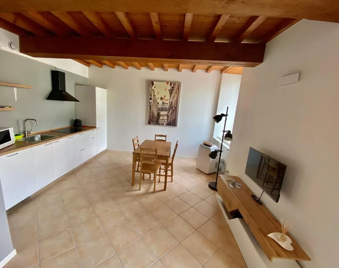 916 Holiday Home Ranzanico Apartment
